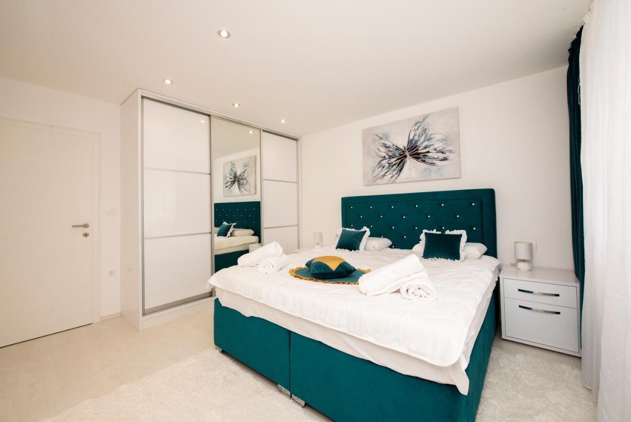 Lions Apartment 스플리트 외부 사진