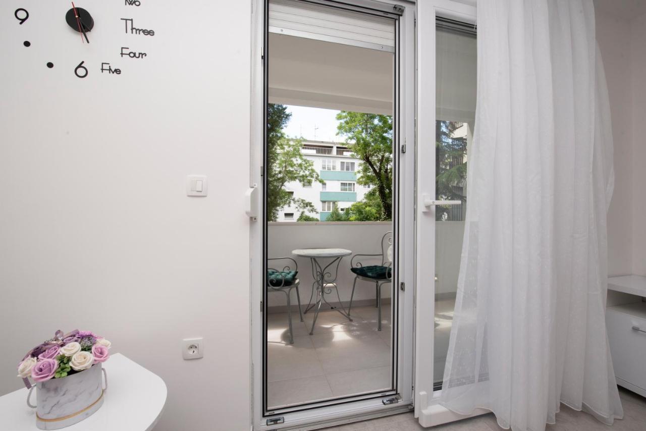 Lions Apartment 스플리트 외부 사진